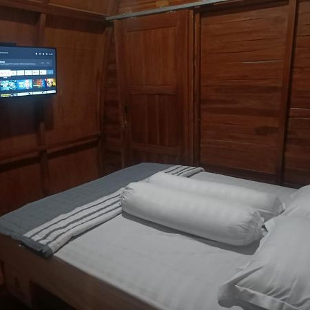 Wooden House Paseban Villa Bogor Exterior photo